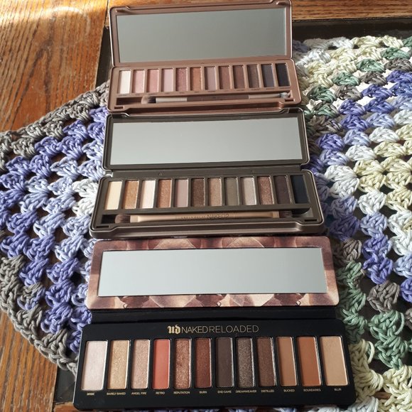 Urban Decay Naked eyeshadow - Picture 1 of 2